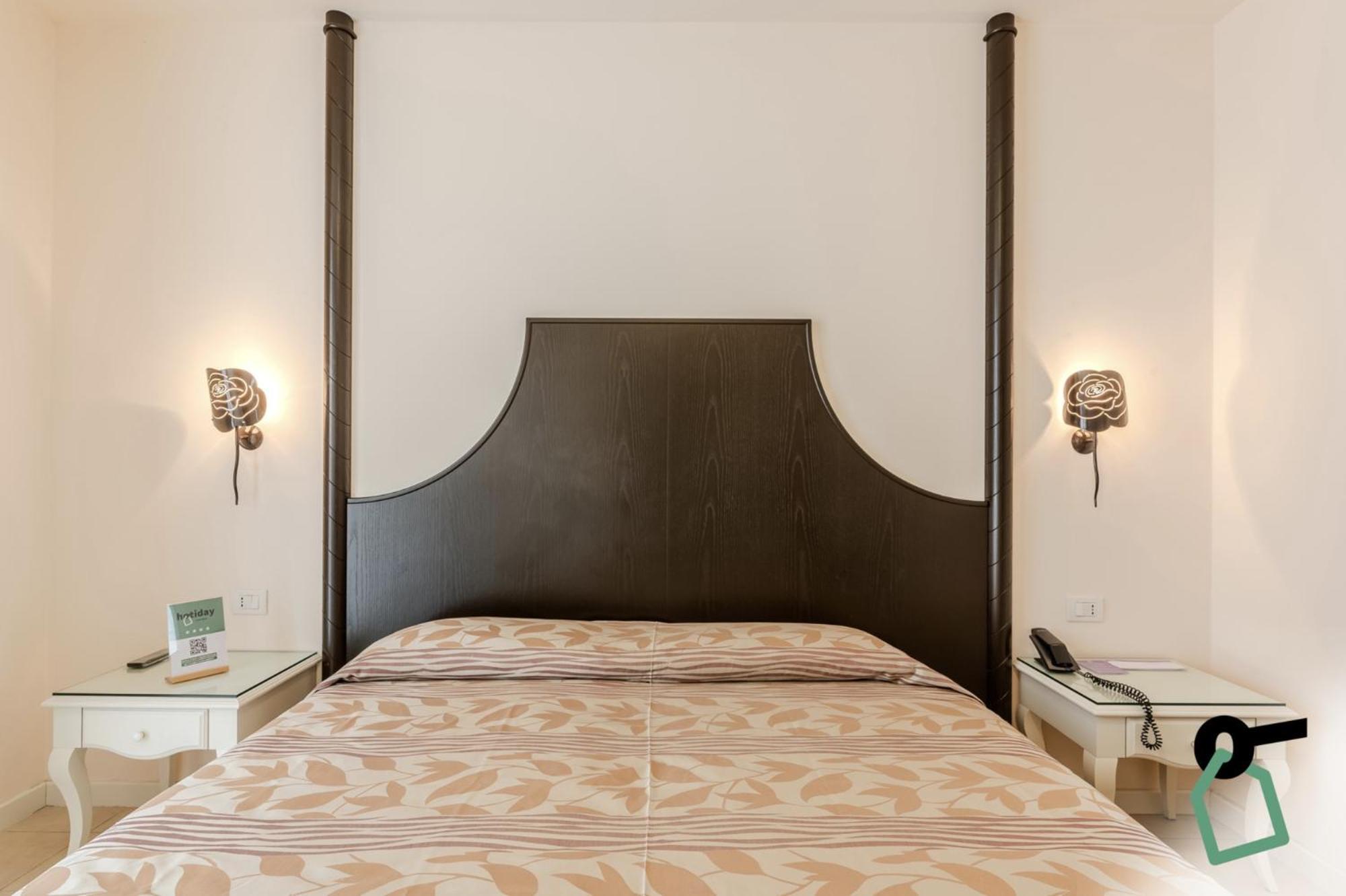 Hotiday Hotel Jesolo Spiaggia Exterior photo